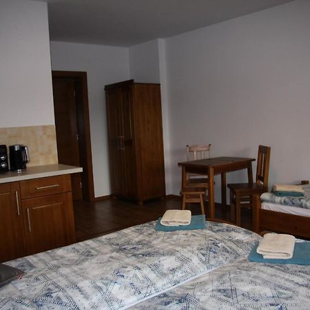 Mietusia Przystan - Wynajem Pokoi Hotel Ciche  Kültér fotó
